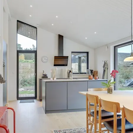Ellin - 800m From The Sea By Interhome Hasle