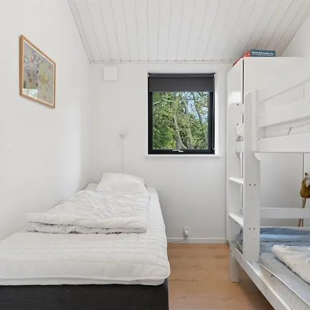 Ellin - 800m From The Sea By Interhome *